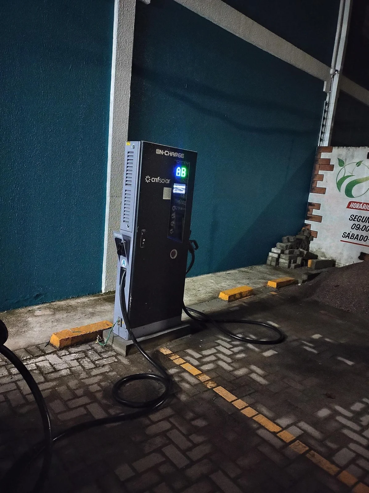 Carregador instalado em Piraquara